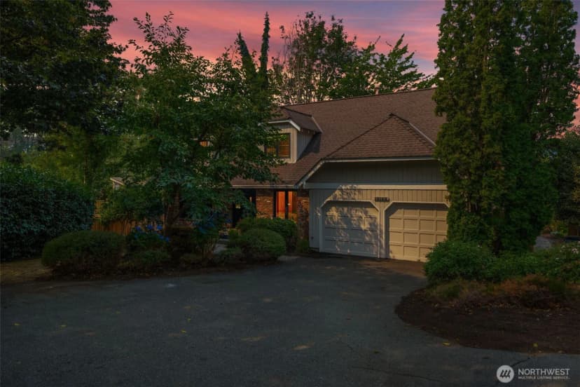 Property photo for 15155 Ne 6th Street, Bellevue photo 38
