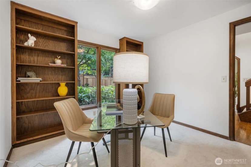 Property photo for 15155 Ne 6th Street, Bellevue photo 18