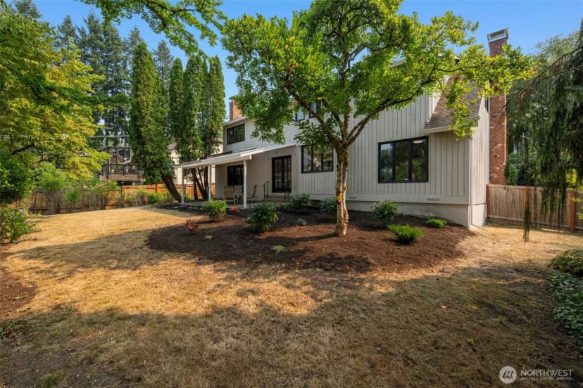 Property photo for 15155 Ne 6th Street, Bellevue photo 36