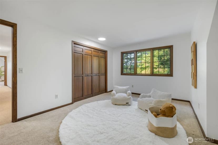 Property photo for 15155 Ne 6th Street, Bellevue photo 29