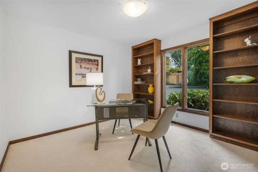 Property photo for 15155 Ne 6th Street, Bellevue photo 19