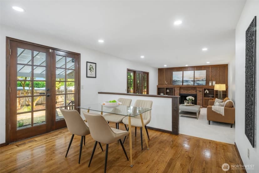 Property photo for 15155 Ne 6th Street, Bellevue photo 13