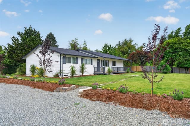 Property photo for 40211 212th Avenue Se, Enumclaw photo 4