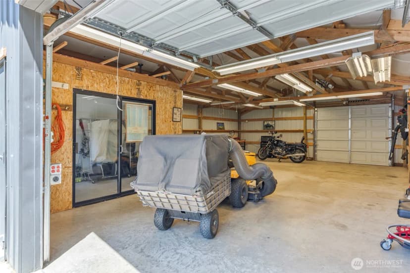 Property photo for 20921 Se 159th Street, Renton photo 31
