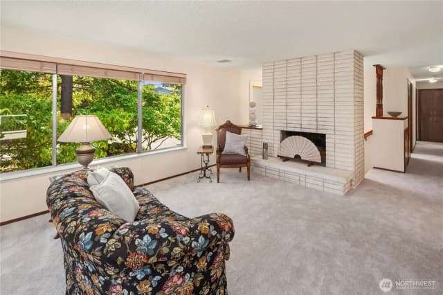 Property photo for 344 S 183rd Street, Burien photo 4