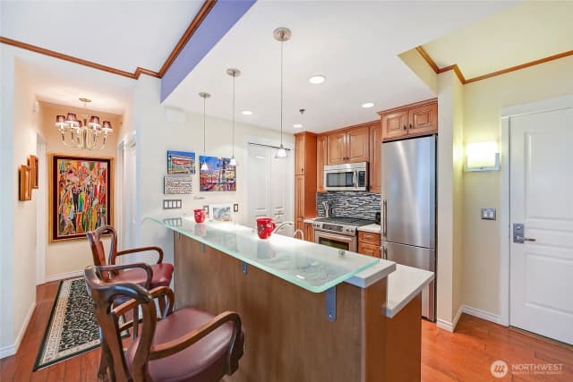 Property photo for 2801 1st Avenue #208, Seattle photo 3