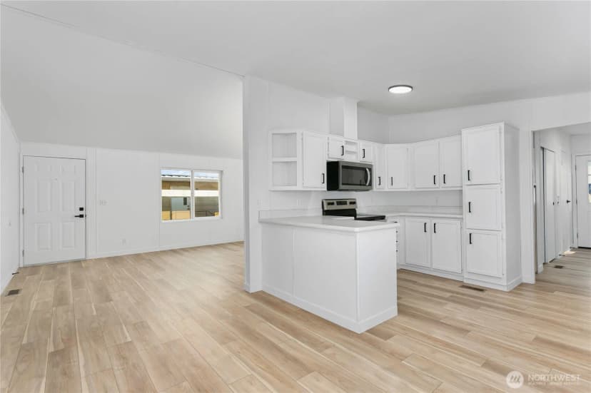Property photo for 10711 62nd Street E, Puyallup photo 9