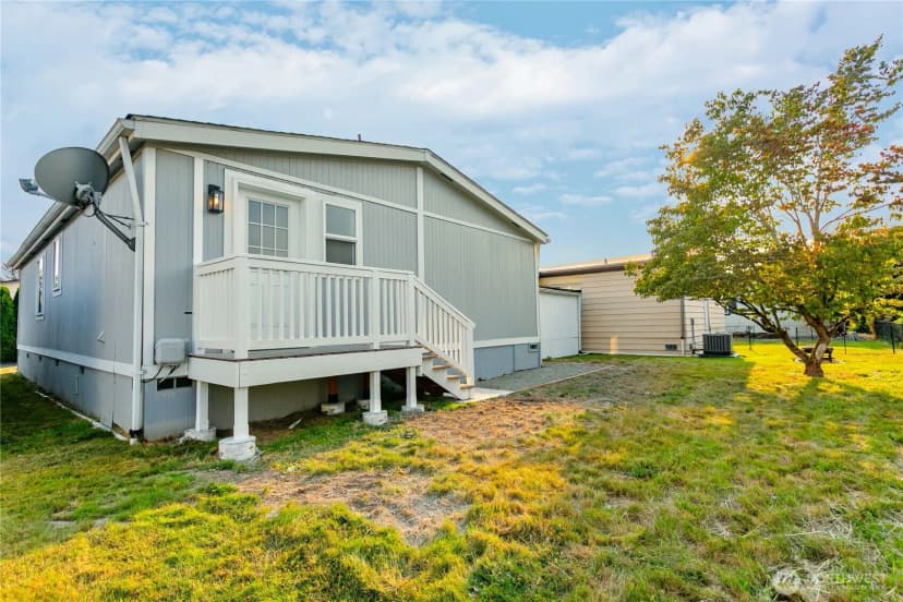 Property photo for 10711 62nd Street E, Puyallup photo 31