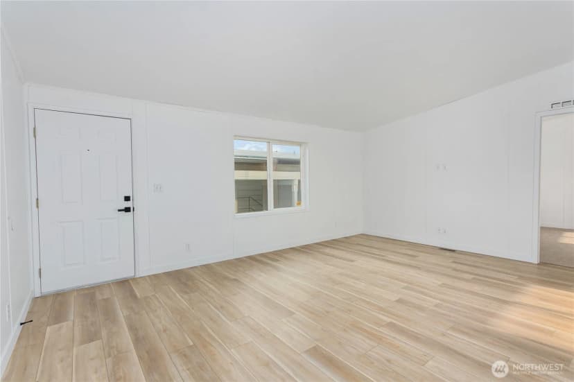 Property photo for 10711 62nd Street E, Puyallup photo 5