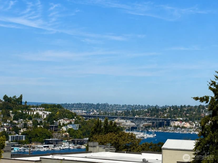 Property photo for 727 Belmont Avenue E, Seattle photo 30