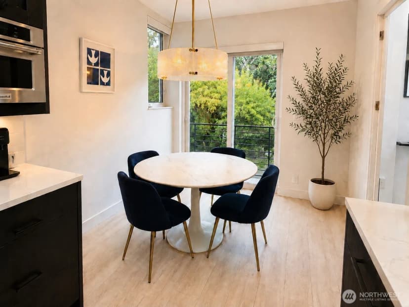 Property photo for 727 Belmont Avenue E, Seattle photo 12