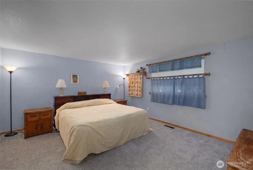 Property photo for 2723 Woodgrove Street Se, Olympia photo 16