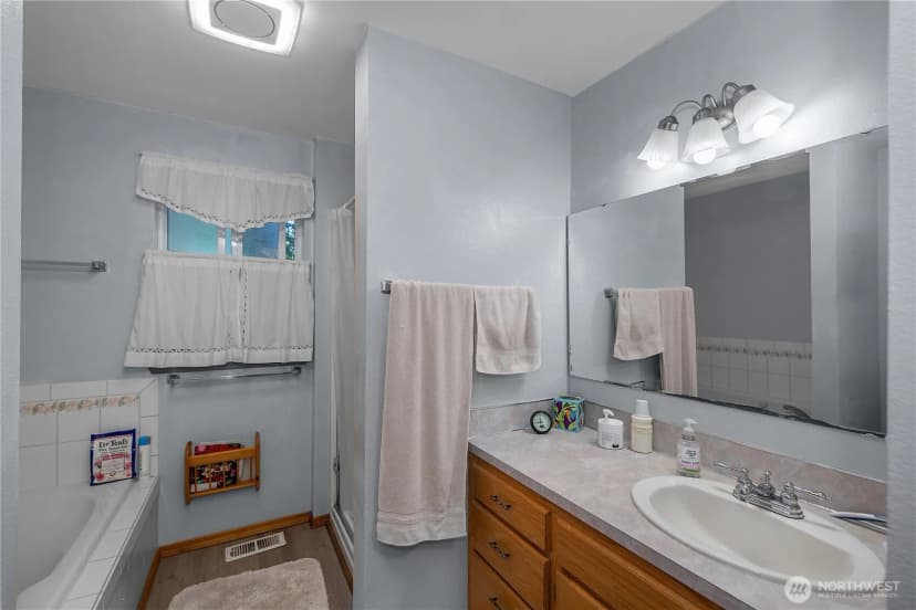 Property photo for 2723 Woodgrove Street Se, Olympia photo 18