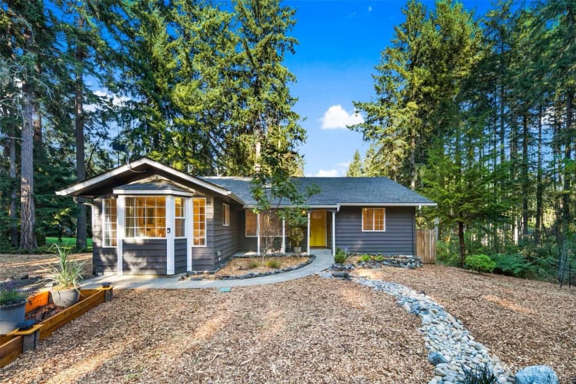 Property photo for 11107 Tahoma Drive, Anderson Island
