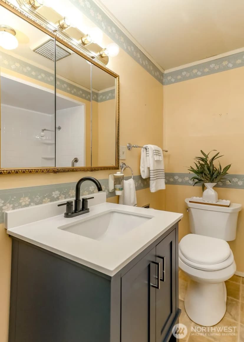 Property photo for 5206 W Werner Road, Bremerton photo 11