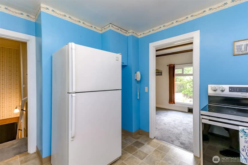 Property photo for 5206 W Werner Road, Bremerton photo 7