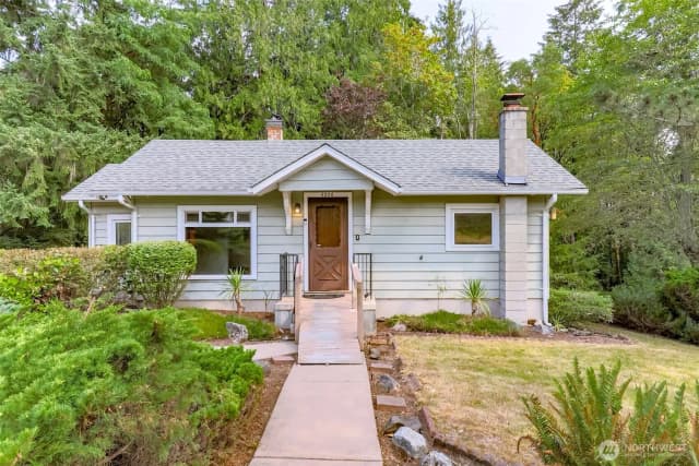 Property photo for 5206 W Werner Road, Bremerton