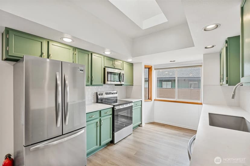Property photo for 725 W Main Avenue, Morton photo 17