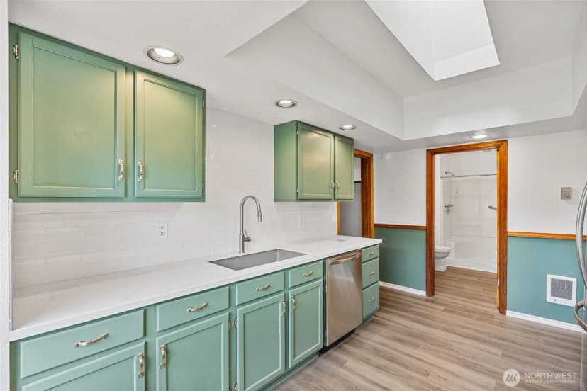 Property photo for 725 W Main Avenue, Morton photo 16