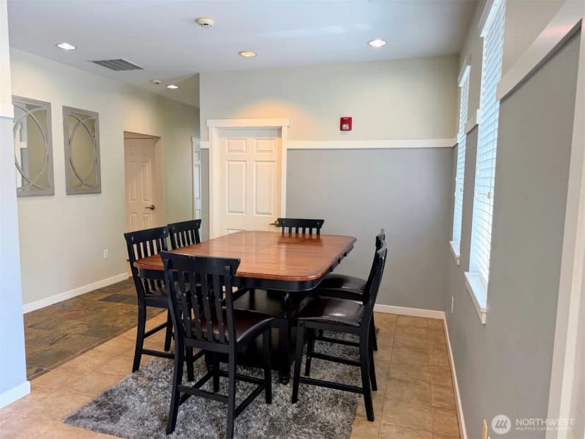 Property photo for 205 S 51st Street S #g, Renton photo 33