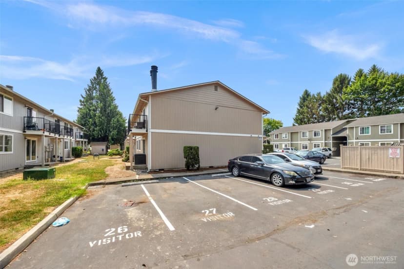 Property photo for 1609 Maple Lane #c1-c8, Kent photo 7