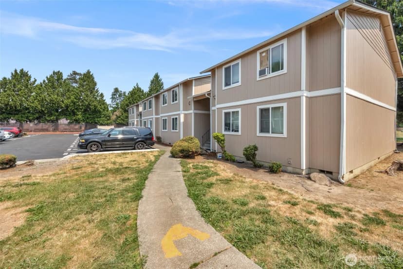 Property photo for 1609 Maple Lane #c1-c8, Kent photo 6