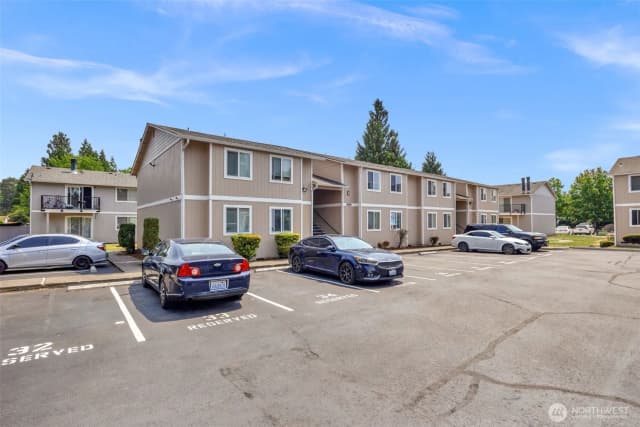 Property photo for 1609 Maple Lane #c1-c8, Kent photo 3