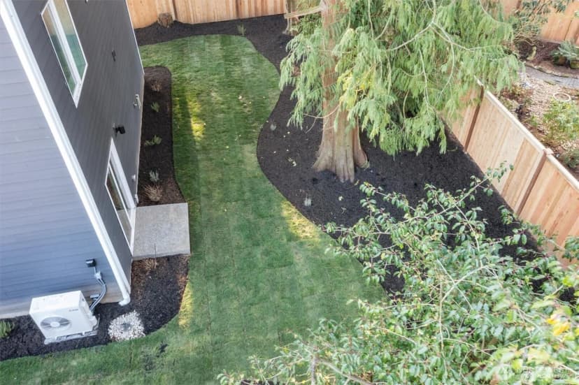 Property photo for 17051 8th Avenue Ne, Shoreline photo 28