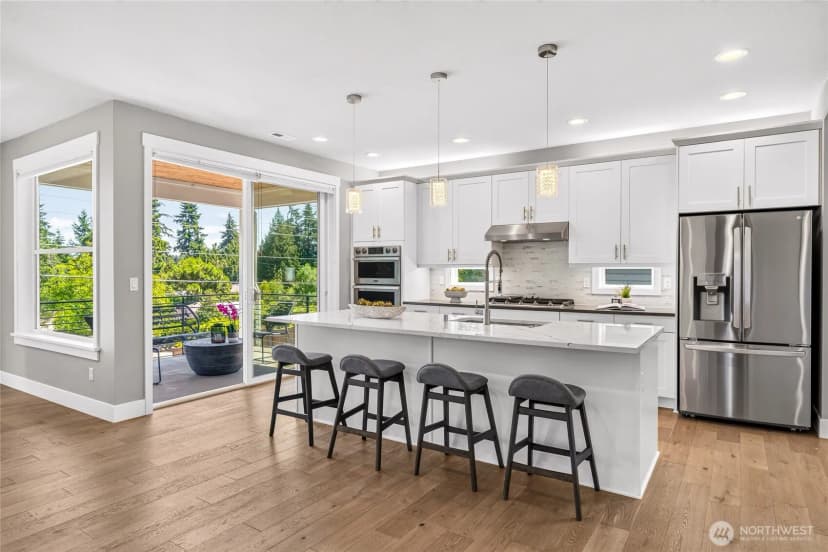 Property photo for 17051 8th Avenue Ne, Shoreline photo 5