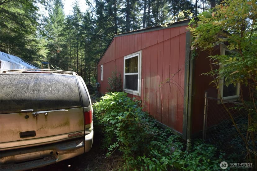 Property photo for 3312 Se Badger Lane, Port Orchard photo 6