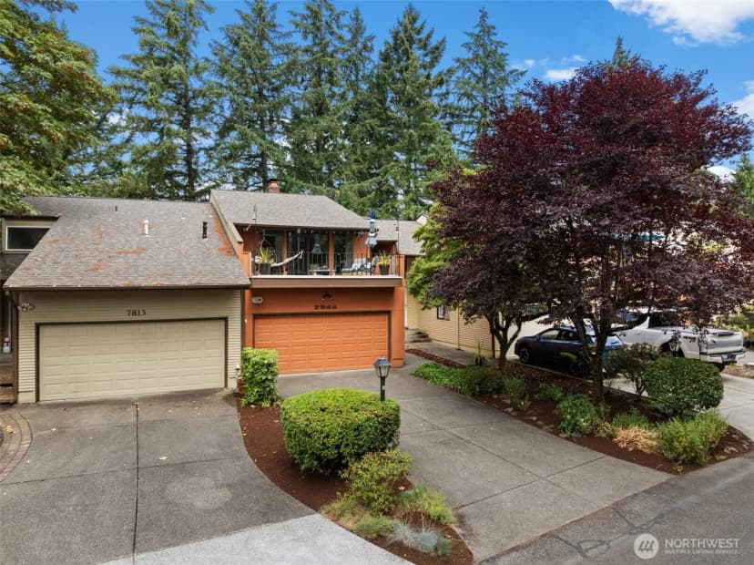 Property photo for 7811 Zircon Drive Sw, Lakewood