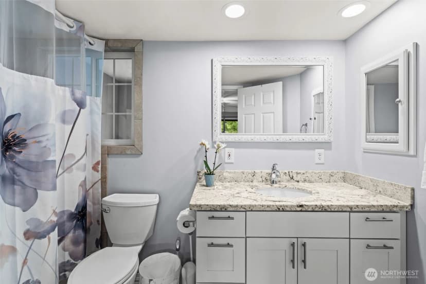 Property photo for 7811 Zircon Drive Sw, Lakewood photo 31