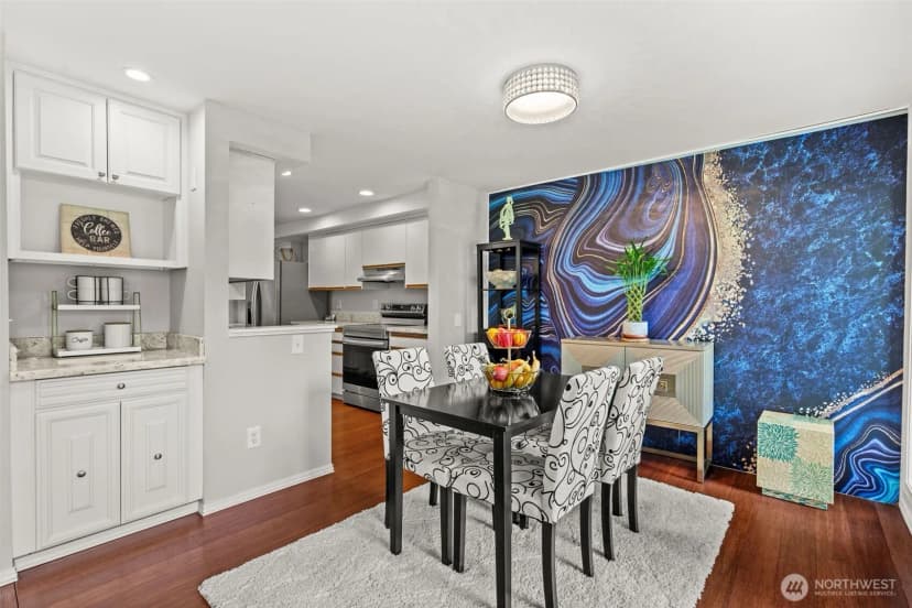 Property photo for 7811 Zircon Drive Sw, Lakewood photo 9