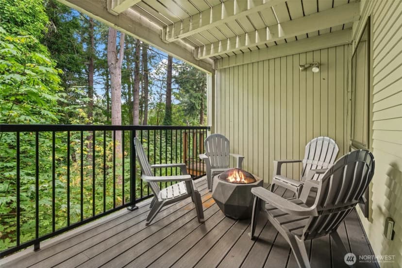Property photo for 7811 Zircon Drive Sw, Lakewood photo 25