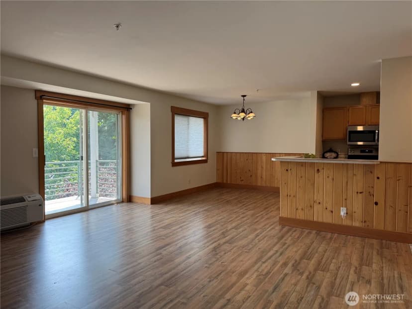 Property photo for 667 4th Street Ne #l301, East Wenatchee photo 3