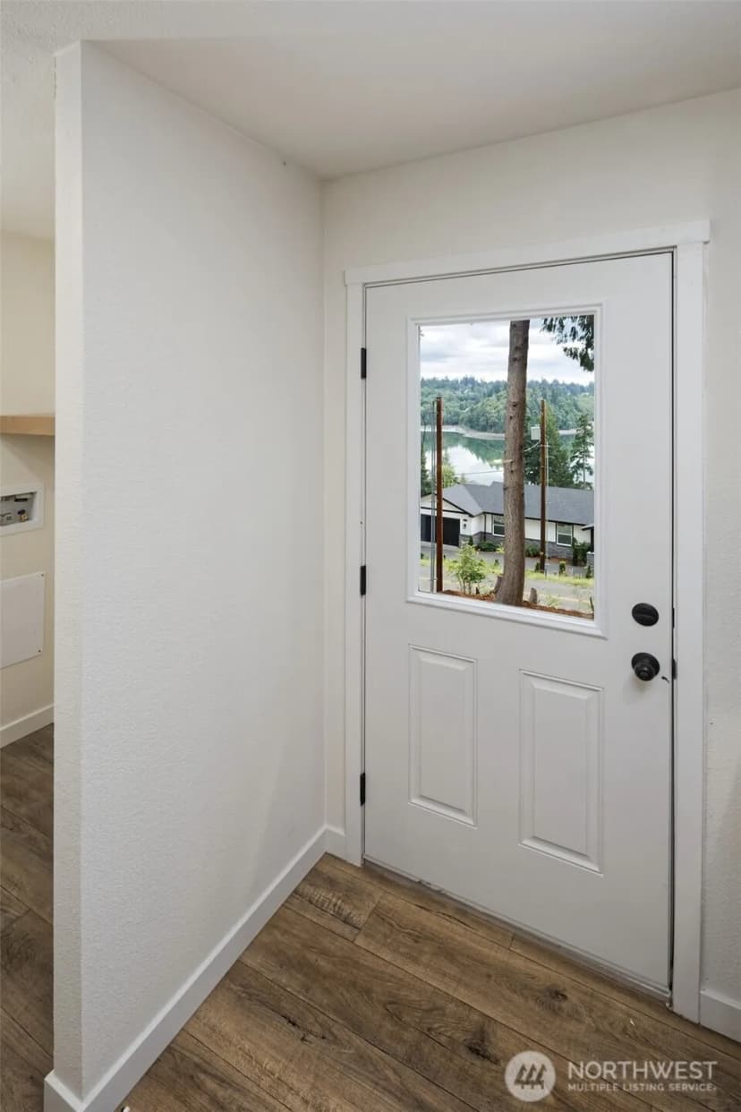 Property photo for 210 E Bridger Lane, Shelton photo 13