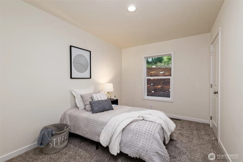 Property photo for 210 E Bridger Lane, Shelton photo 27