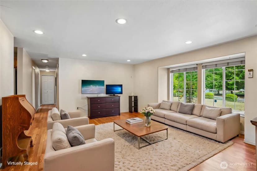 Property photo for 11404 208th Avenue E, Bonney Lake photo 3