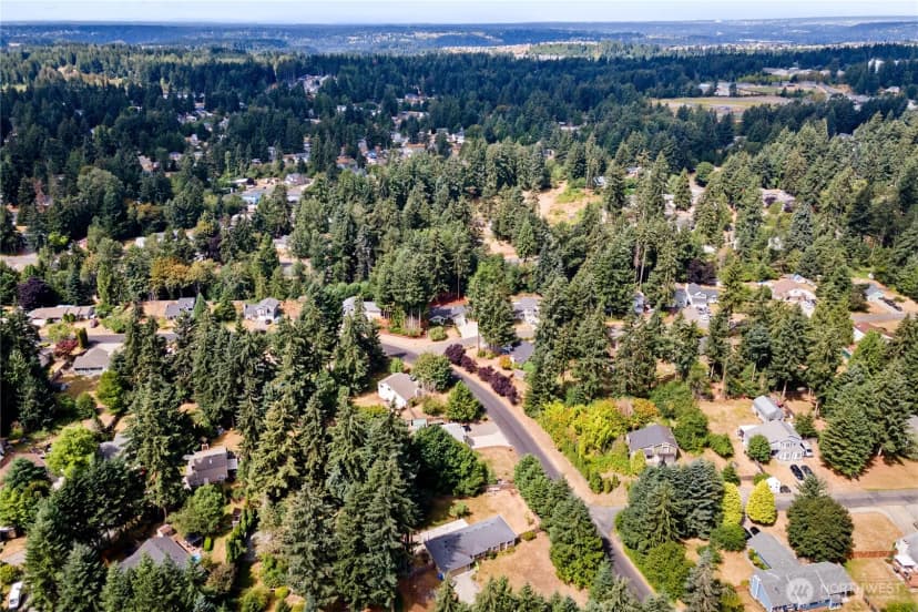 Property photo for 11404 208th Avenue E, Bonney Lake photo 33