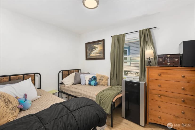 Property photo for 803 N Pacific Avenue, Kelso photo 16