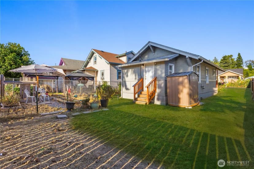 Property photo for 803 N Pacific Avenue, Kelso photo 21