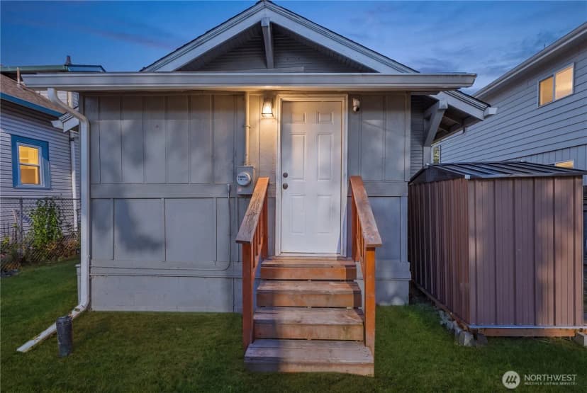 Property photo for 803 N Pacific Avenue, Kelso photo 29