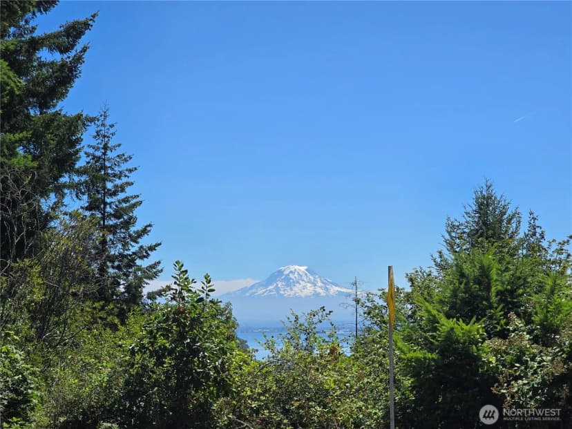 Property photo for 11002 Moller Drive Nw, Gig Harbor photo 36
