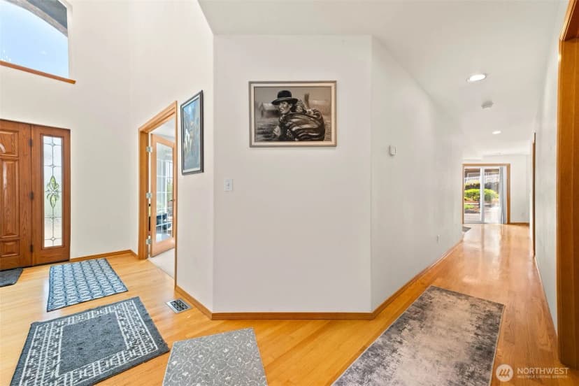Property photo for 11002 Moller Drive Nw, Gig Harbor photo 24