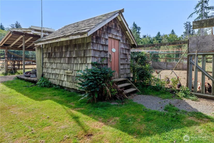 Property photo for 332 Whiskey Creek Beach Rd, Port Angeles photo 21