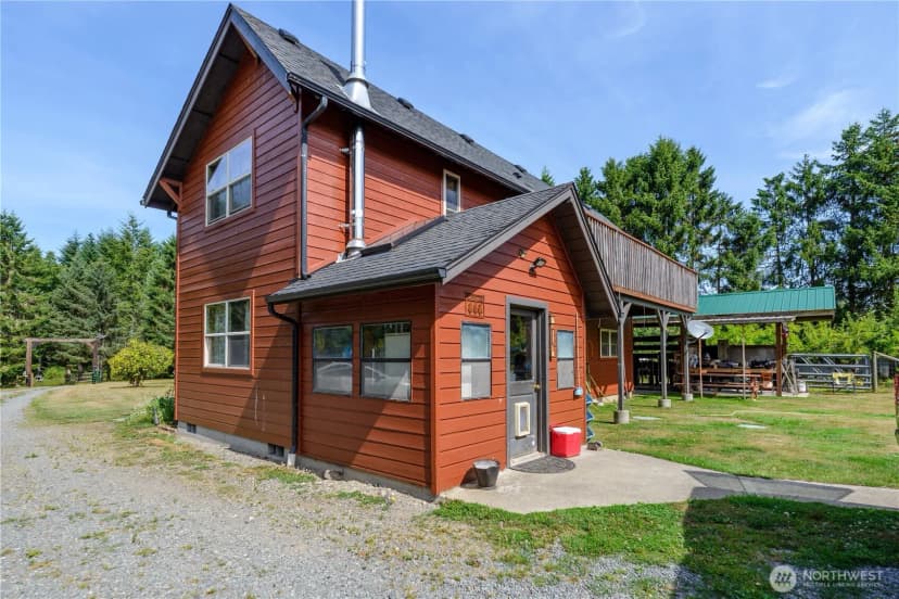 Property photo for 332 Whiskey Creek Beach Rd, Port Angeles photo 4