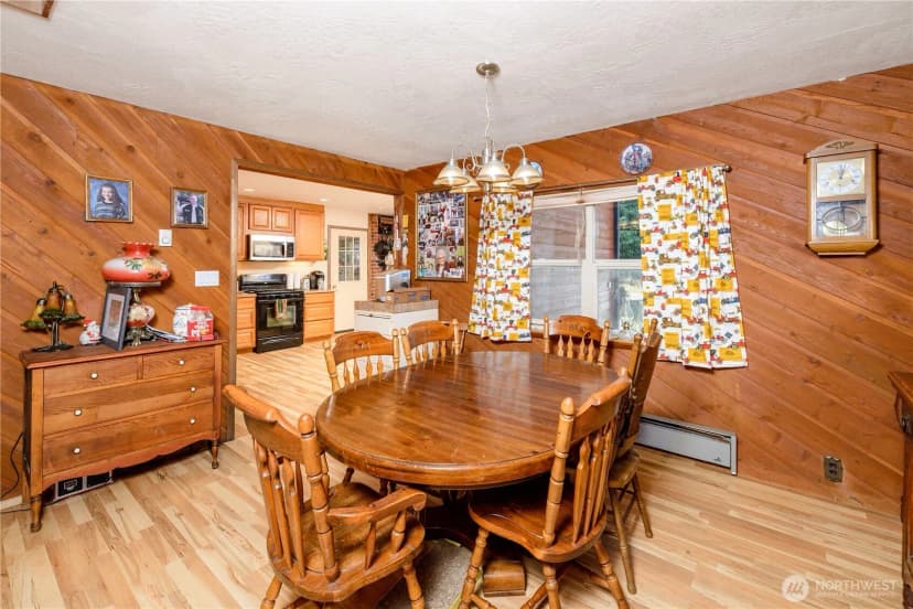 Property photo for 332 Whiskey Creek Beach Rd, Port Angeles photo 11
