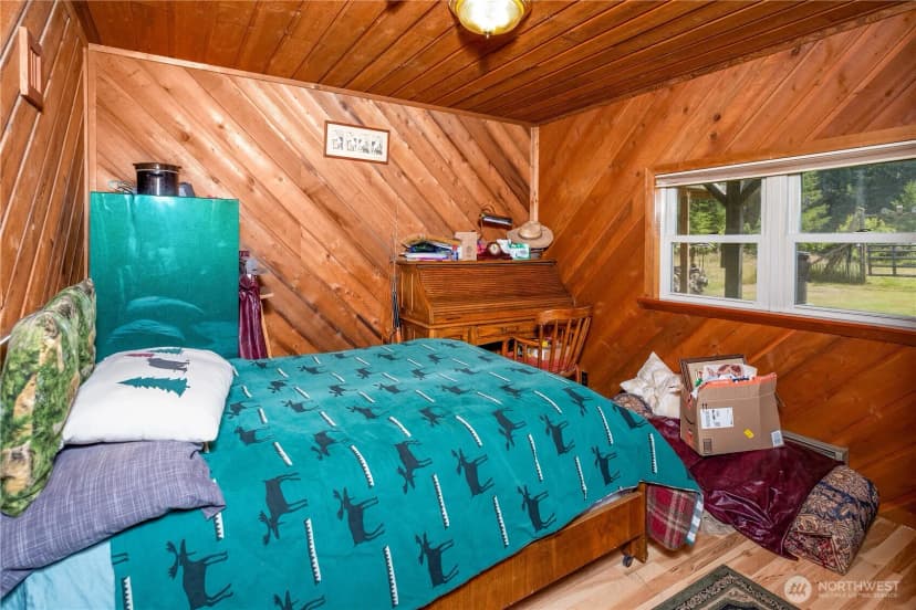 Property photo for 332 Whiskey Creek Beach Rd, Port Angeles photo 15