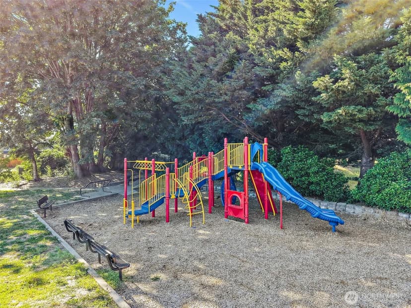 Property photo for 417 22nd Street Se, Auburn photo 34