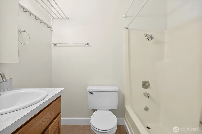 Property photo for 417 22nd Street Se, Auburn photo 6